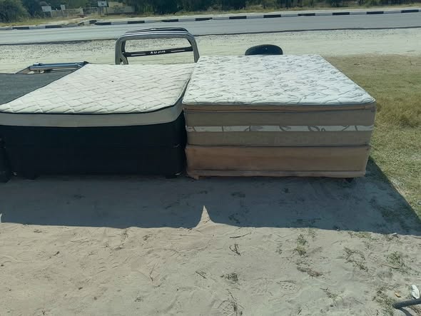 Pre-loved furniture beds photo 3