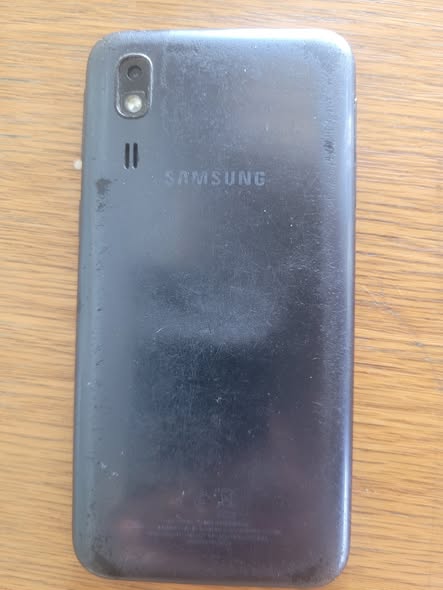 Samsung Galaxy A2 photo 2