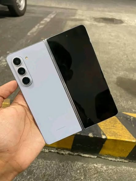 Samsung Z Fold 5 256gb photo 3