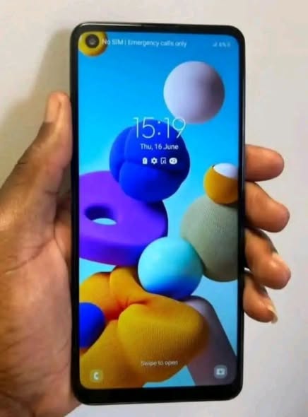 Samsung A21s photo 1