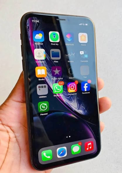 IPhone xr photo 4