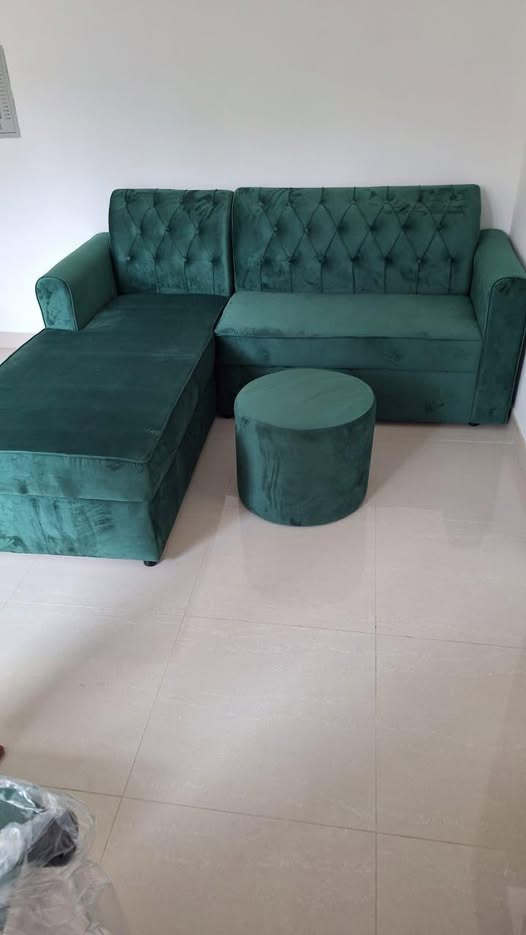 Sofa photo 1