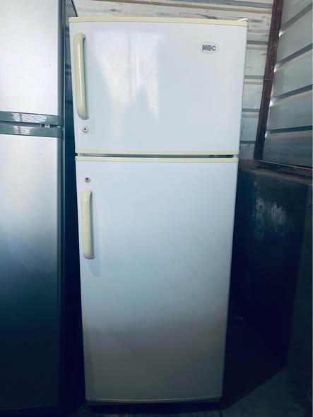 White KIC Fridge photo 3