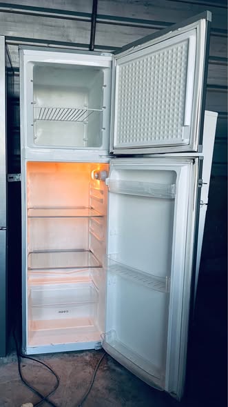 Grey KIC Fridge photo 4