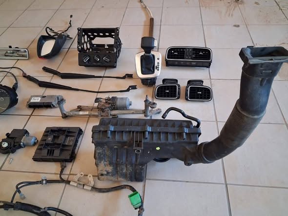 Stripping a Polo 6 TSI 1.2 CBZ photo 5