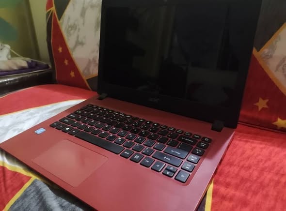 Acer aspire photo 2