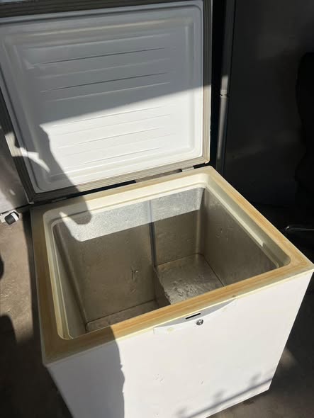 Deep freezer photo 2