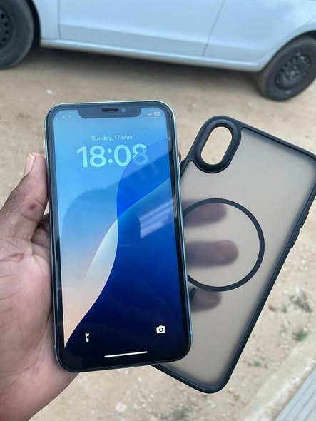 IPhone XR 256gb photo 2