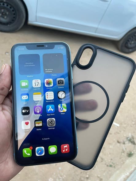 IPhone XR 256gb photo 3