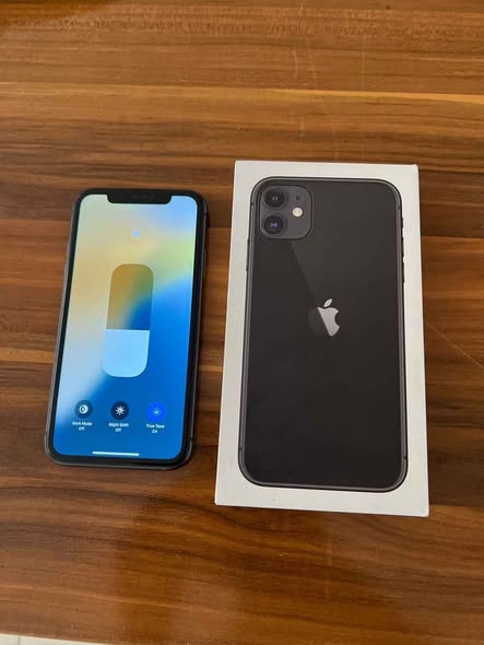 IPHONE 11 64GB photo 2