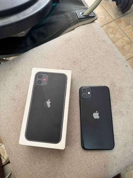 IPHONE 11 64GB photo 1