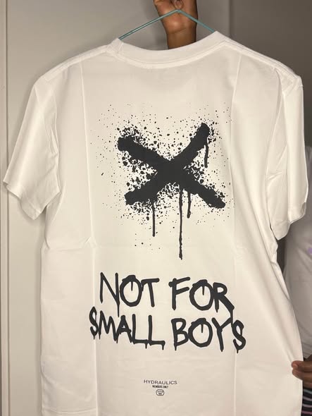 Branded T-shirts photo 1