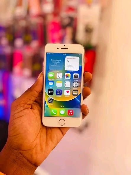 IPhone 8 (64Gb) photo 1