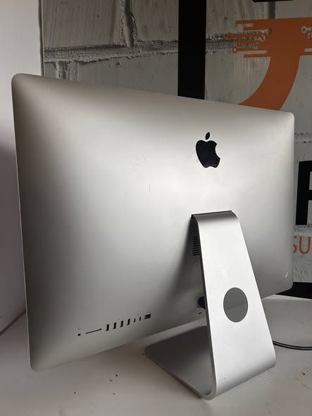 27” Macintosh 5K Retina photo 3