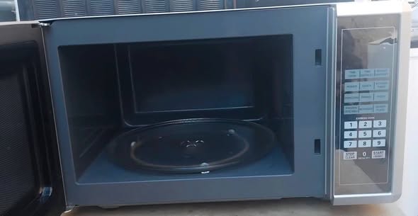 DEFY Microwave photo 4