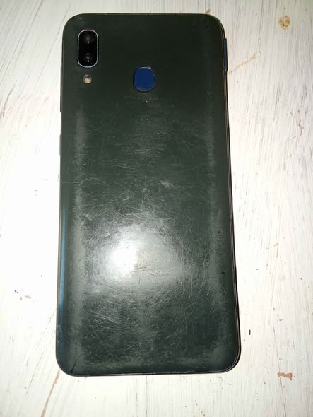 Samsung a20 photo 3