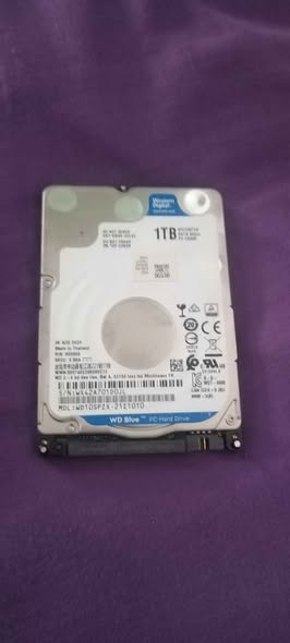 1TB hard drive photo 3
