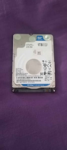 1TB hard drive photo 1
