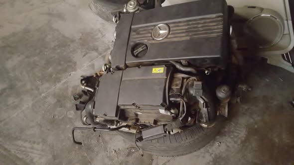 Mercedes Benz PARTS photo 3