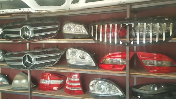 Mercedes Benz PARTS photo 2