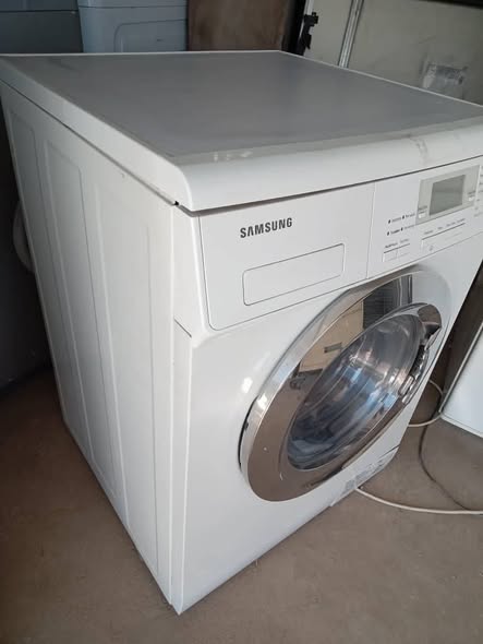 Samsung front loader automatic washing machine photo 1