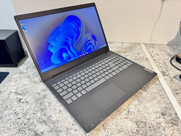Lenovo photo 3