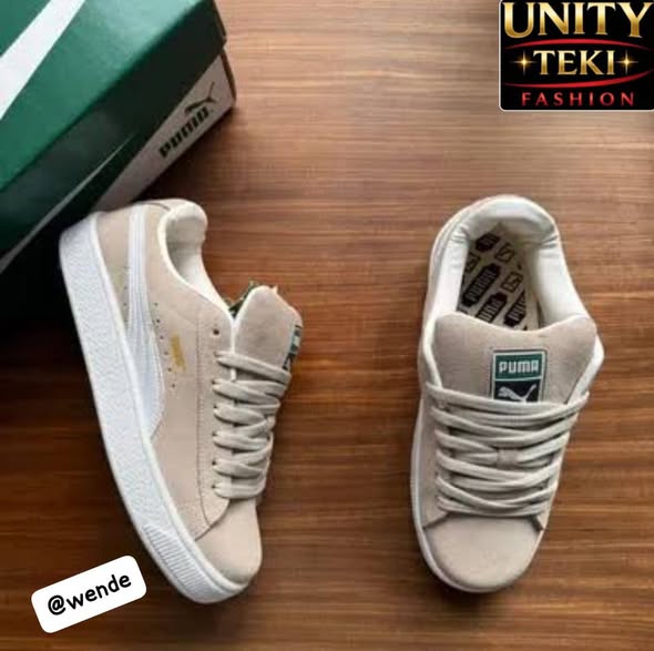 Sneakers photo 4