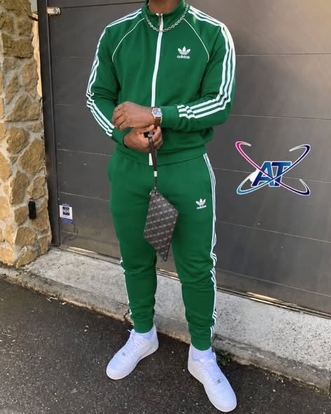 Tracksuits photo 2