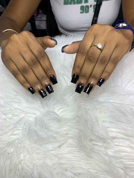 Nails photo 1