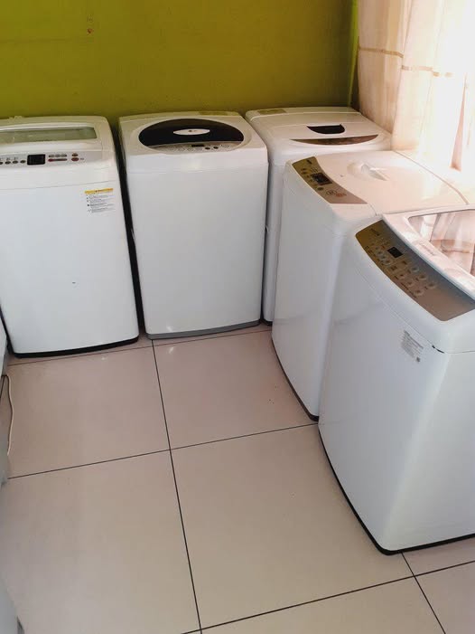 WASHING MACHINE photo 1