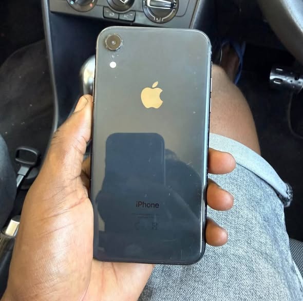 Iphone Xr 64 GB photo 2