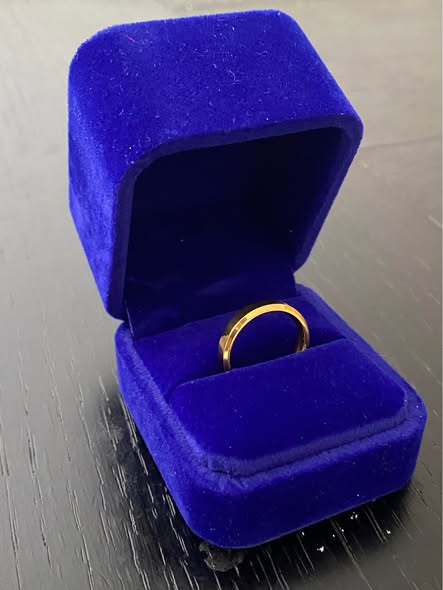 Wedding rings photo 3