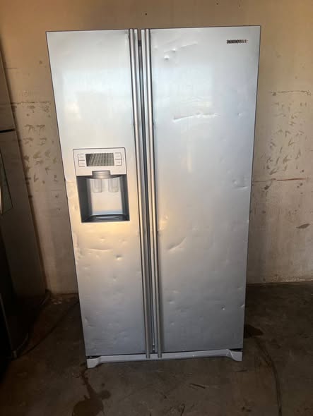 Samsung double door fridge photo 2