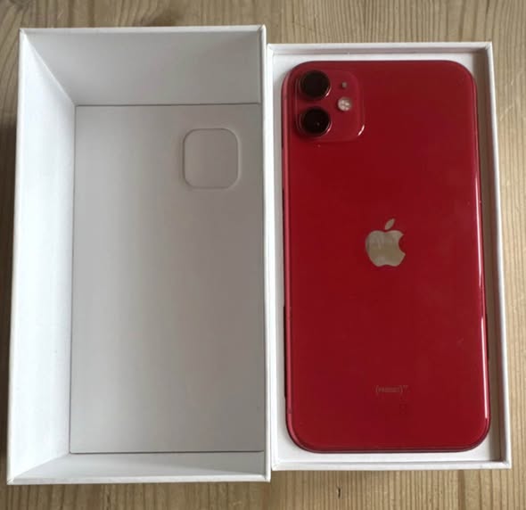 IPHONE 11 - 128GB photo 2