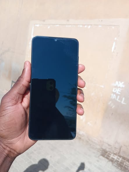 Samsung A06 photo 1