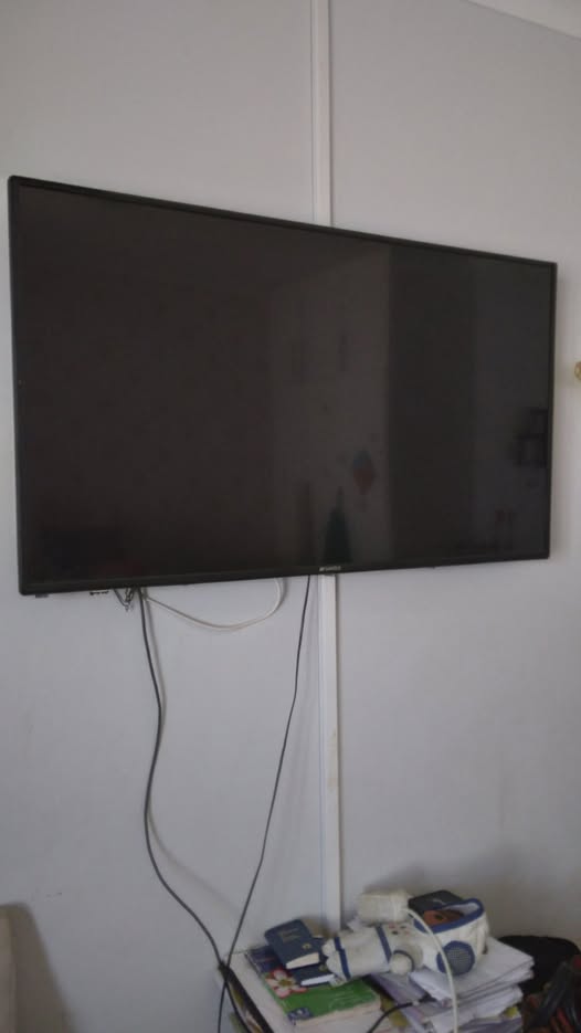 50inch Sansui second hand TV photo 1