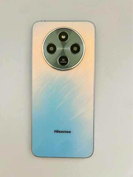 Hisense E72  128GB photo 1