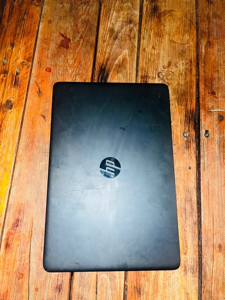 Hp Laptop photo 1