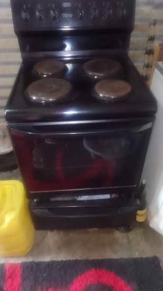 Defy Stove photo 2
