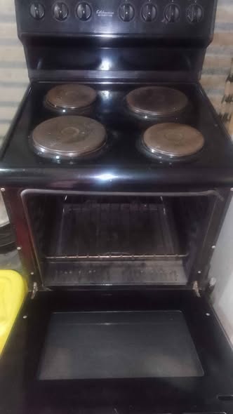 Defy Stove photo 1