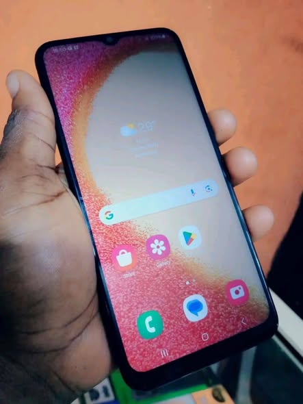 Huawei Y5 photo 1