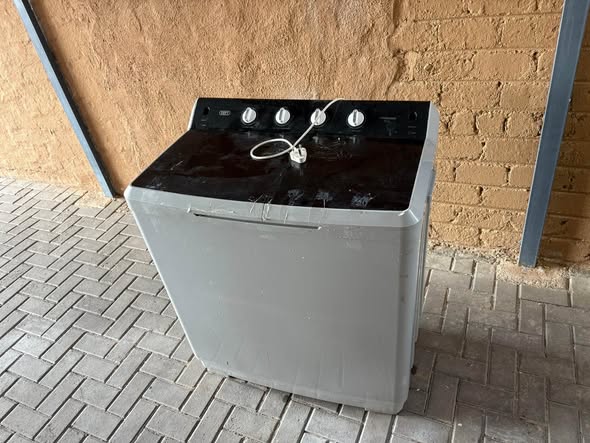 WASHING MACHINE DEFFY 1500 TWINMADE photo 1