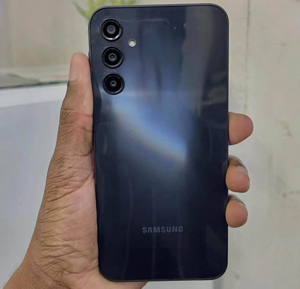 Samsung A24 128gig photo 2