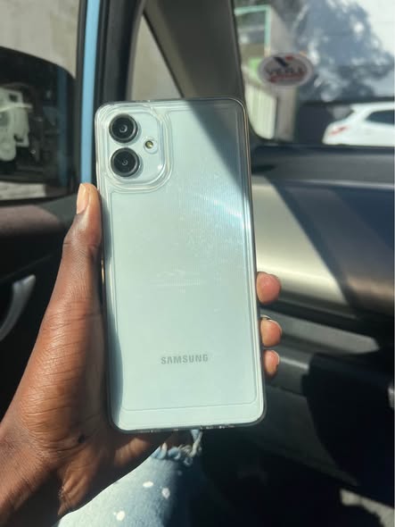 Samsung galaxy A06 64gig photo 2
