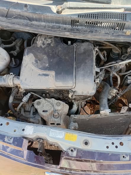 Engine photo 3