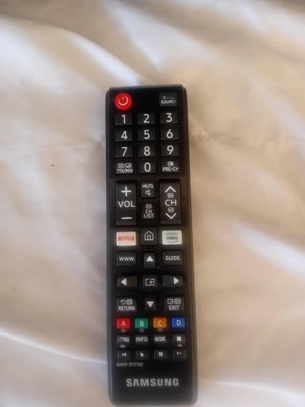 Samsung 43-inch smart old version photo 1