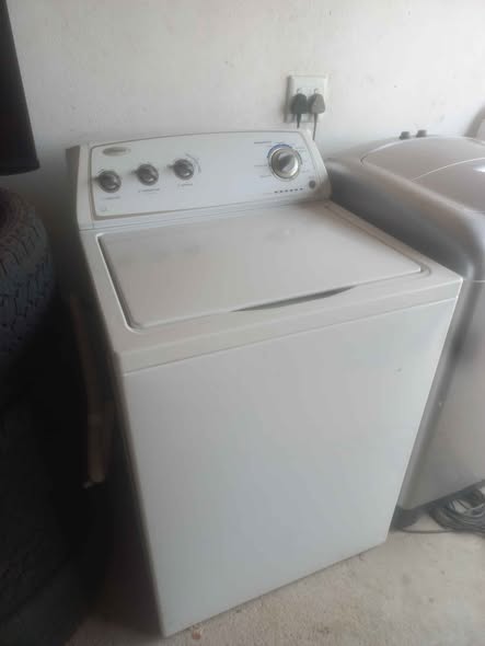 Whirlpool 18kg Automatic washing machine photo 1
