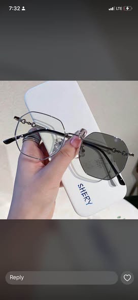 Photochromic photo 5