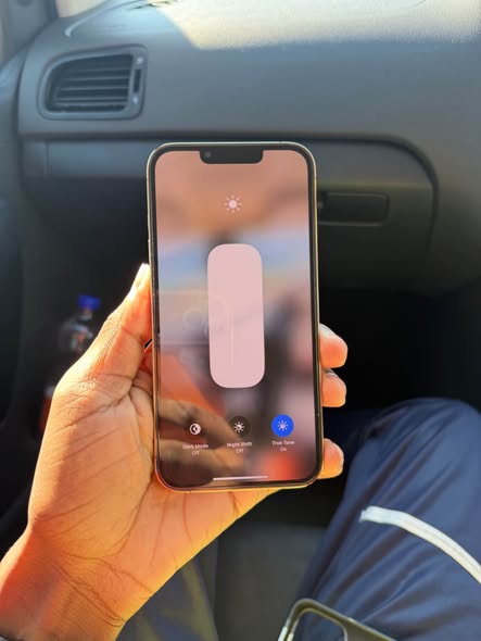 iPhone 13 Pro photo 2
