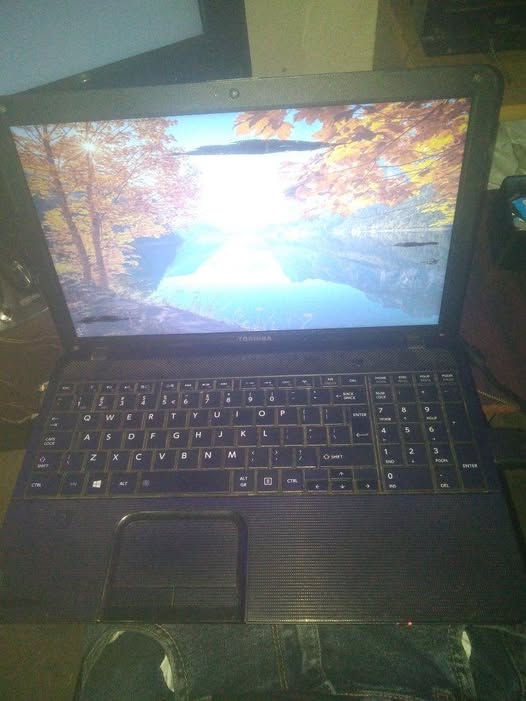 Toshiba laptop photo 1